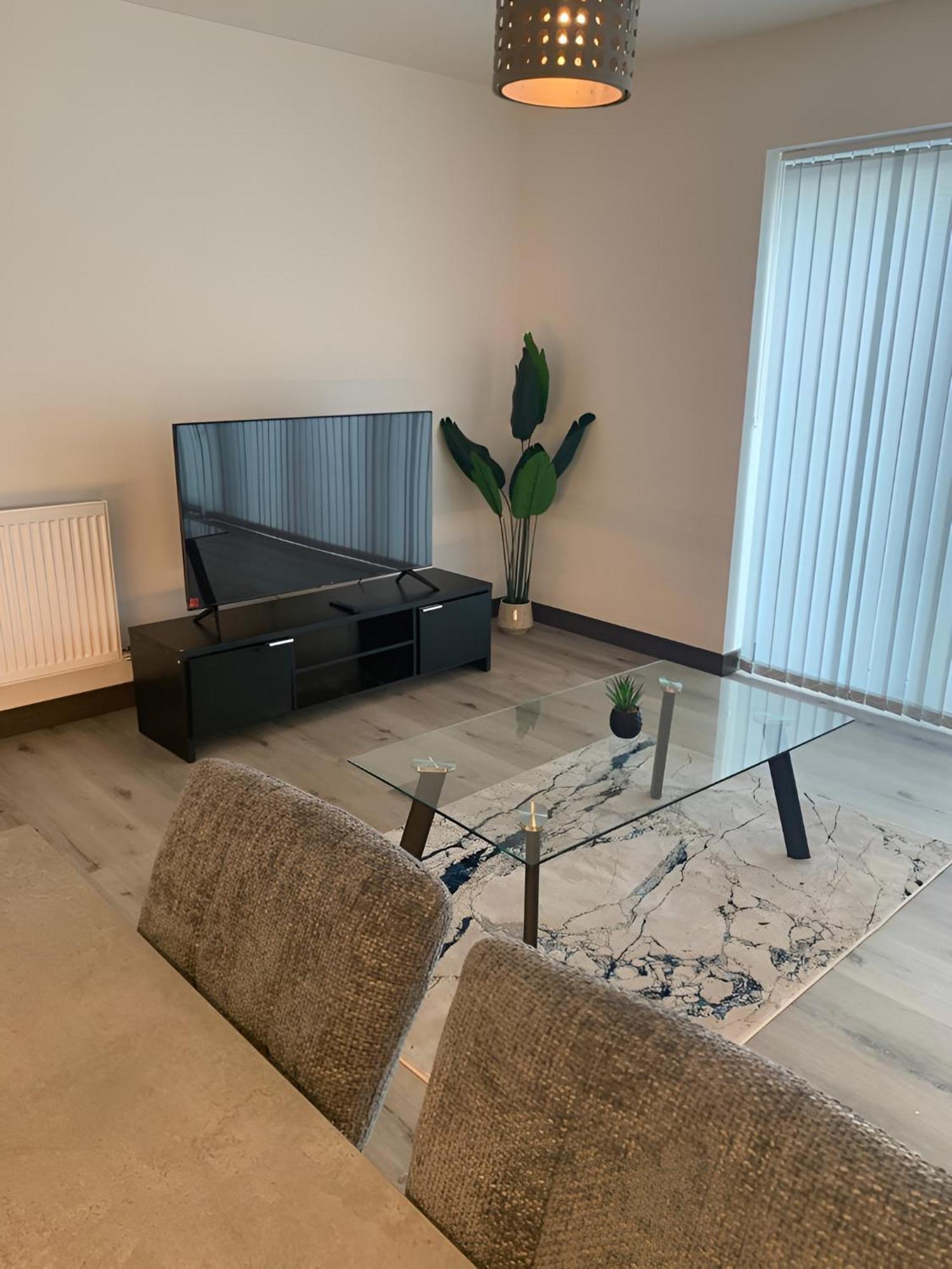 Apartment Raphvin Apex Abode